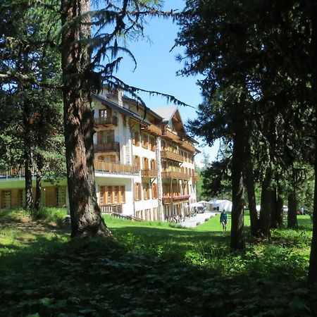Grand Hotel & Kurhaus Arolla Bagian luar foto